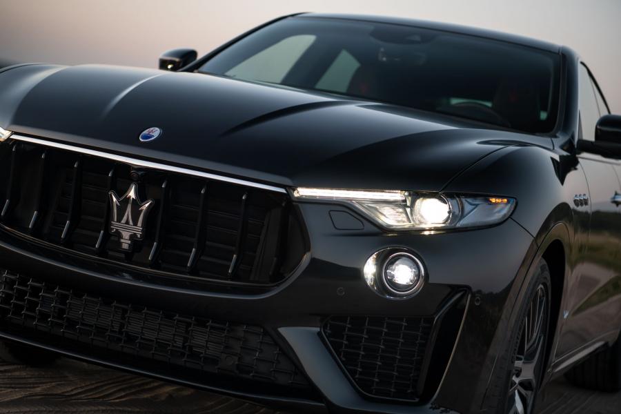 Детали экстерьера Maserati Levante S Q4 GranSport 2018 года  (фото 44 из 59)